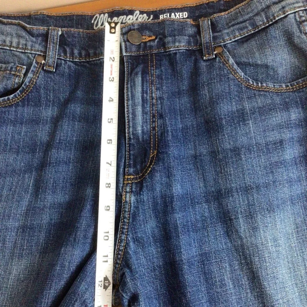 Mens Wrangler Blue Relaxed Boot Jeans Classic Style Size 36/32